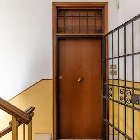Suite In Via Del Pratello Bologna Exterior foto