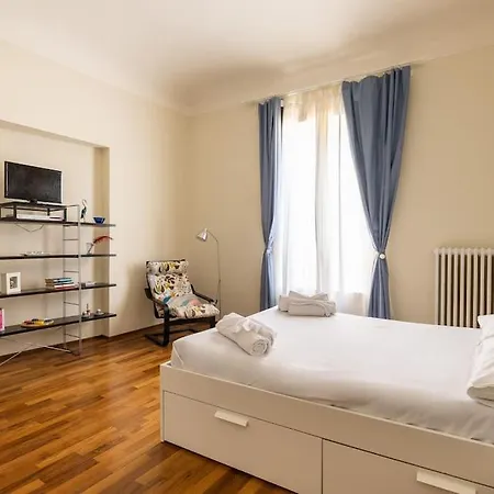Suite In Via Del Pratello Bologna Exterior foto